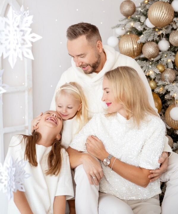 Krásnu prvú ADVENTNÚ 🕯️Plnú láskavých  pohľadov na ľudí, ktorých milujete ❤️ 

📸 katka_vrbova_foto